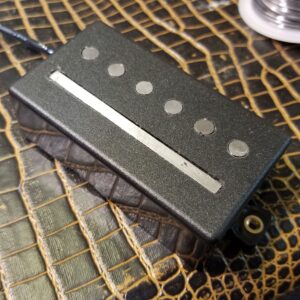 Off Kiltertron, HB plastic cover