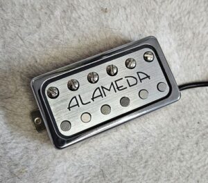 Stevedore, Humbucker